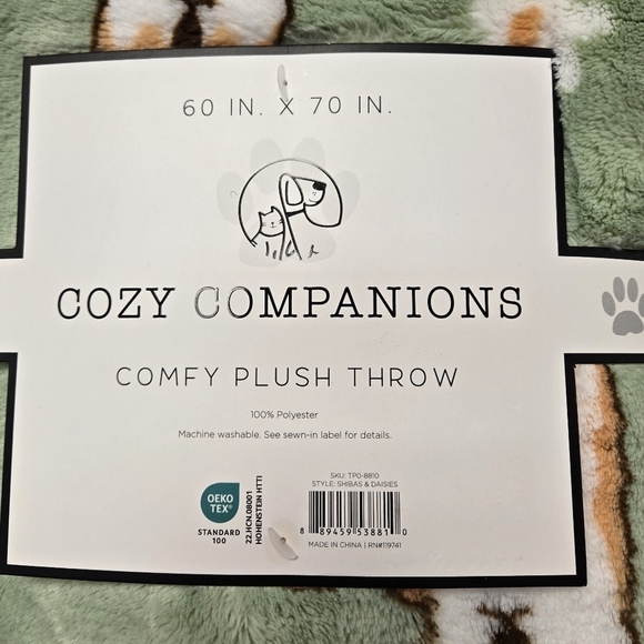 Cozy Companions Shibas and Daisies Comfy Plush Throw Blanket Green - Picture 4 of 6